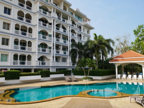 Urgent! A condominium in Kathu for Rent and Sale !!