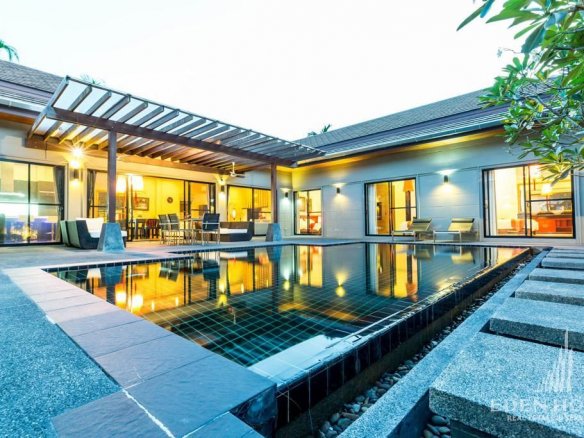 Spectacular Pool Villa in Chalong For Rent
