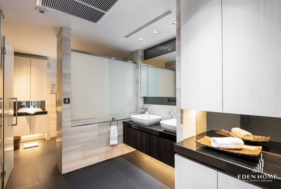 Luxury Condominium near Chao Phraya
