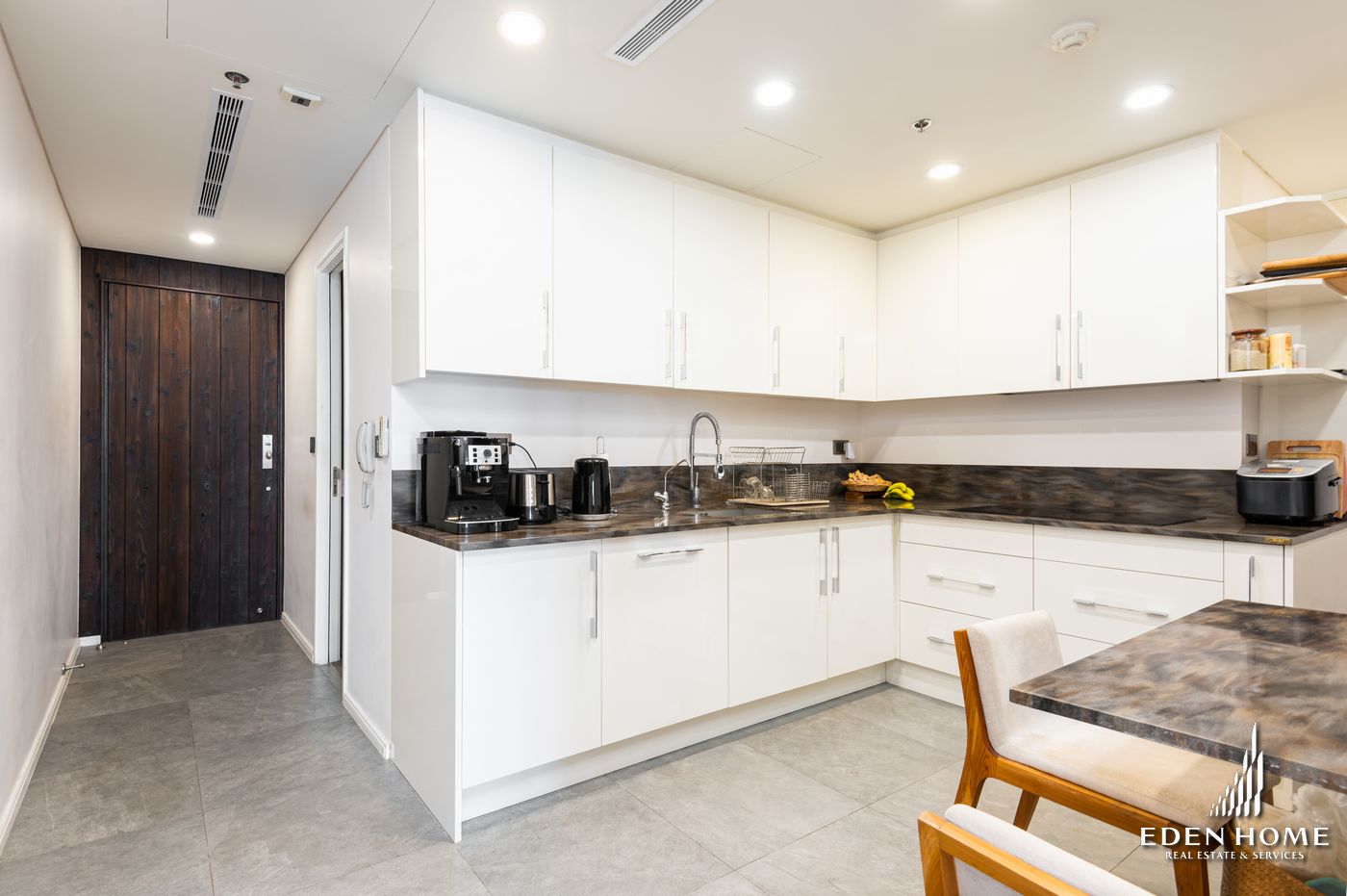 Luxury Condominium near Chao Phraya