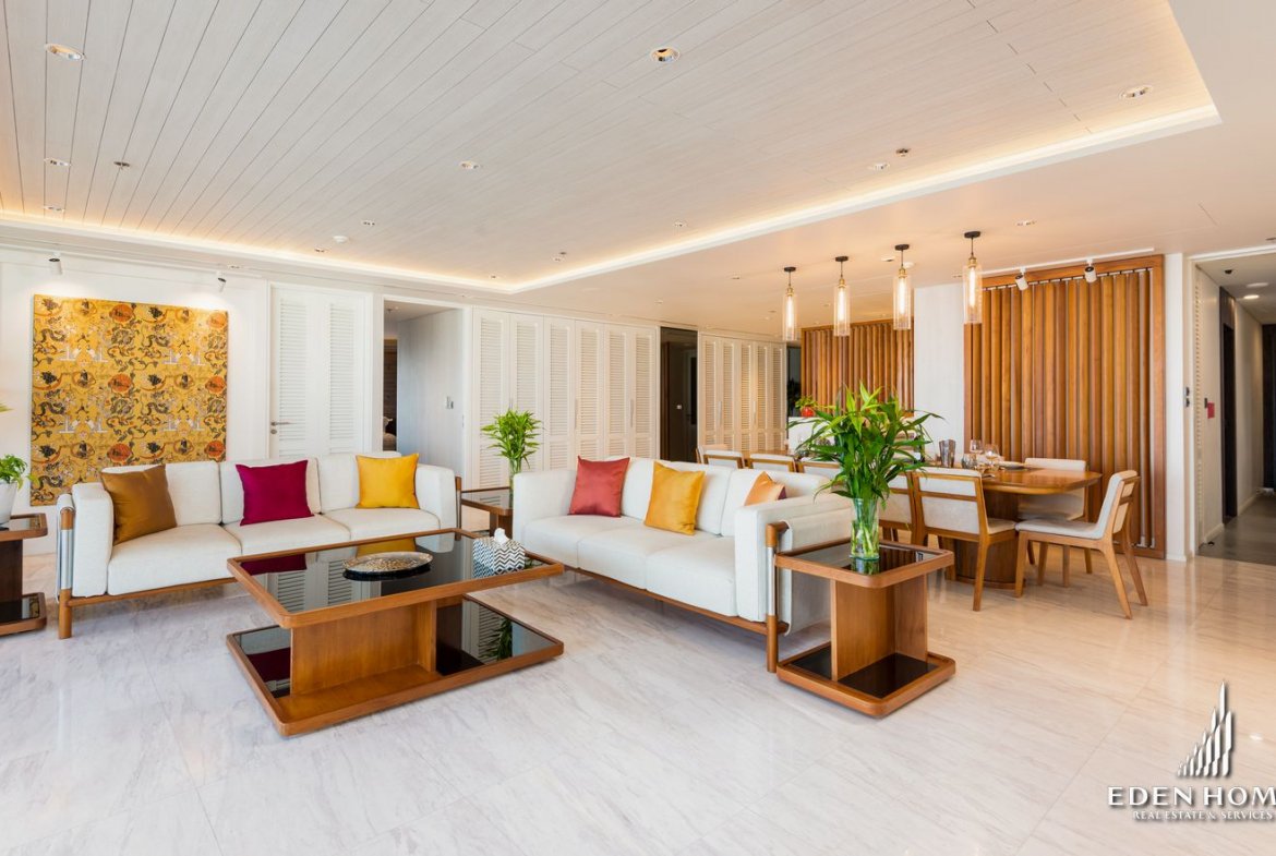 Luxury Condominium near Chao Phraya