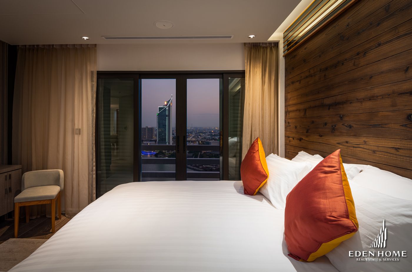 Luxury Condominium near Chao Phraya