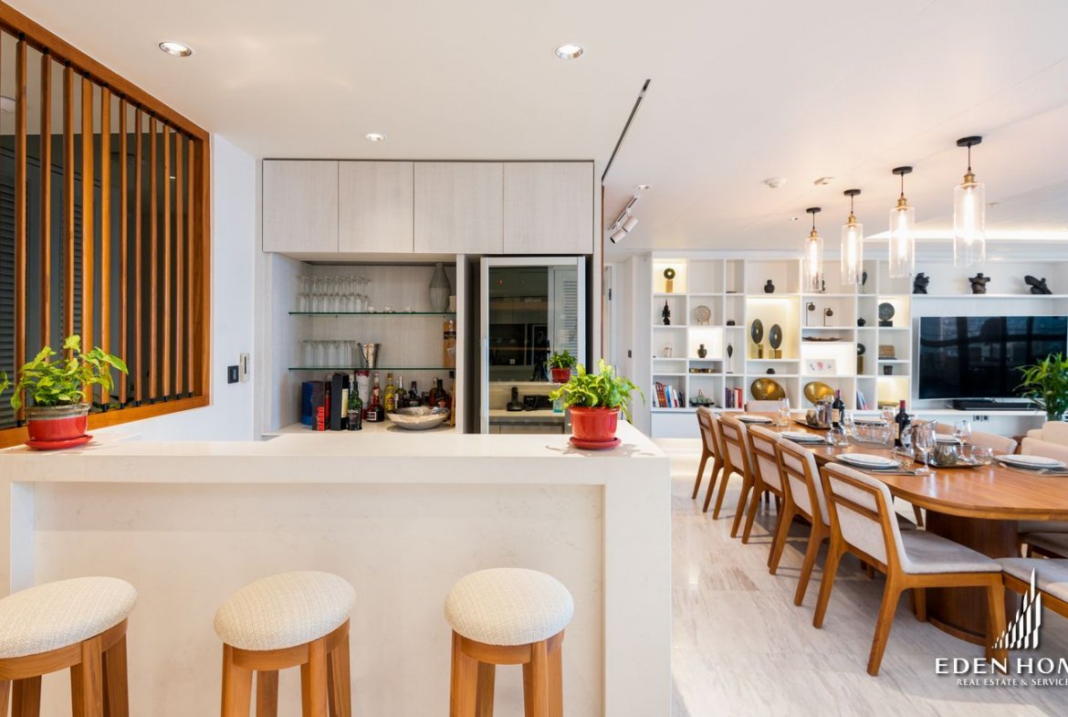 Luxury Condominium near Chao Phraya