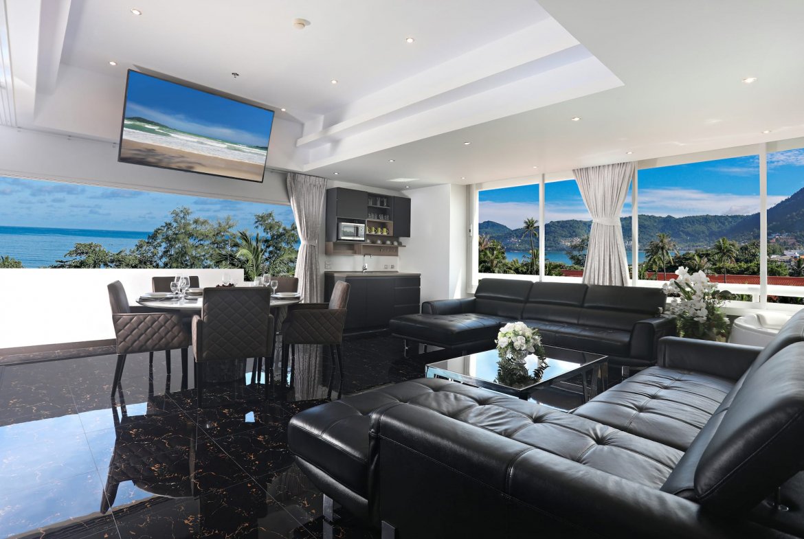 Luxury Sea View condominium in the heart of Patong