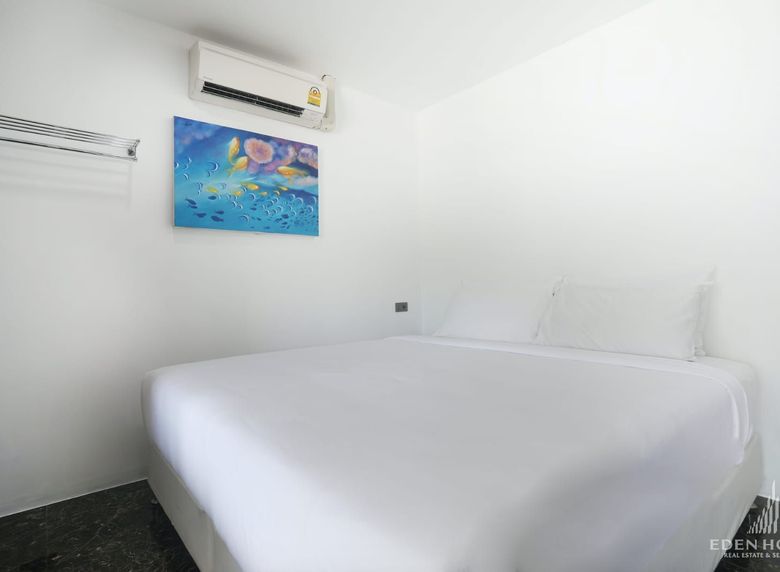 Spacious 3 beds Mountain view Condo in Patong for Sale!!