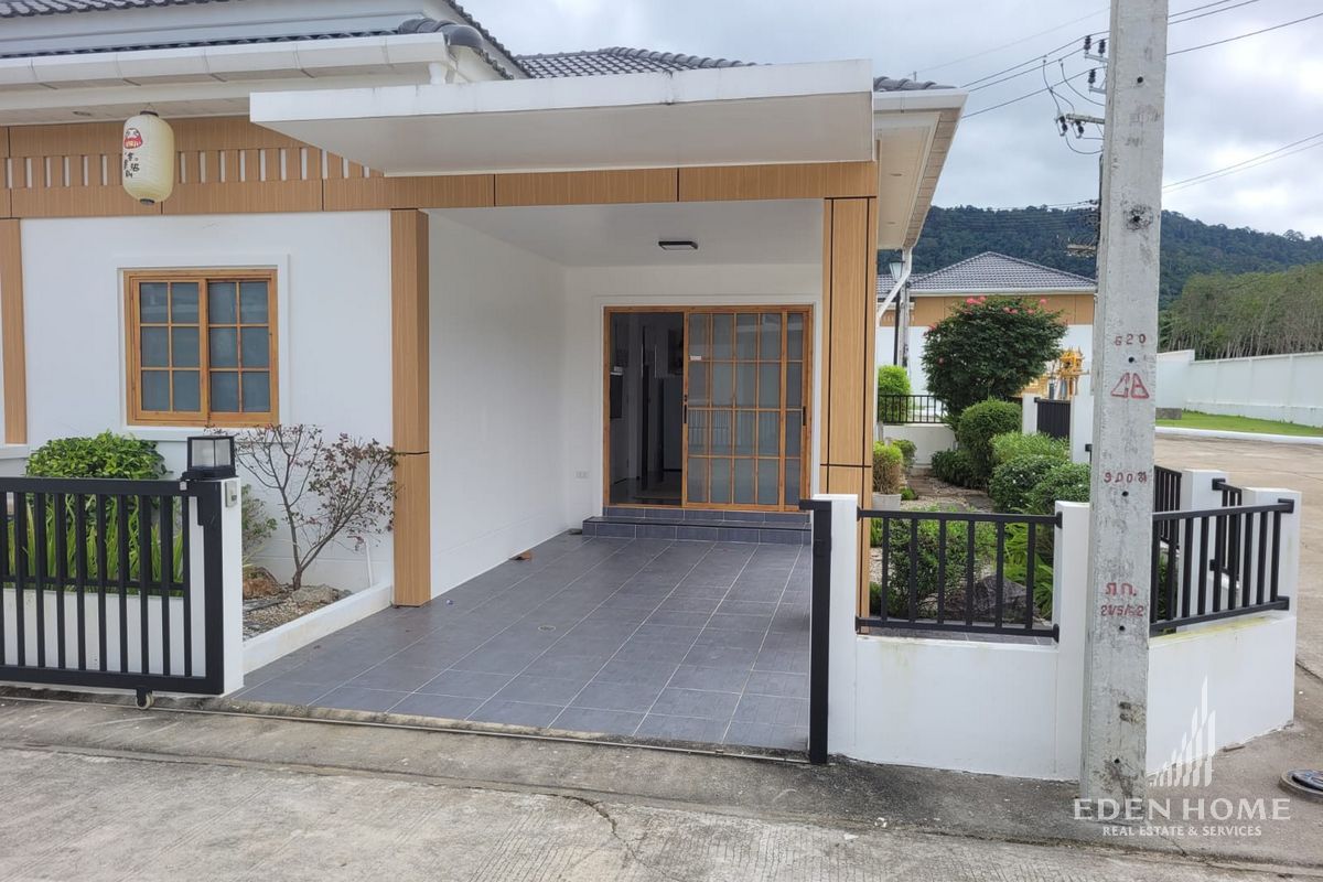 Konnichiwa こんにちは!! Japanese Style House in Thalang for rent