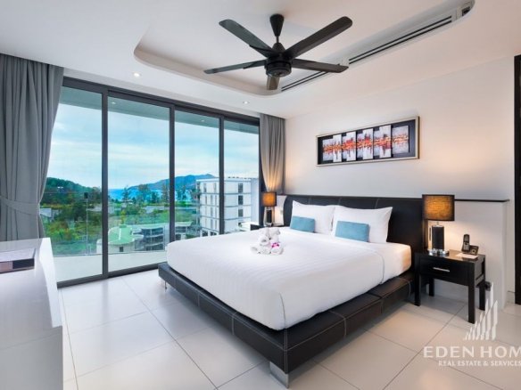 Spacious Sea view condo For Sale!!