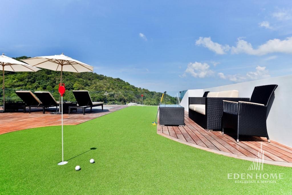 Spacious Sea view condo For Sale!!