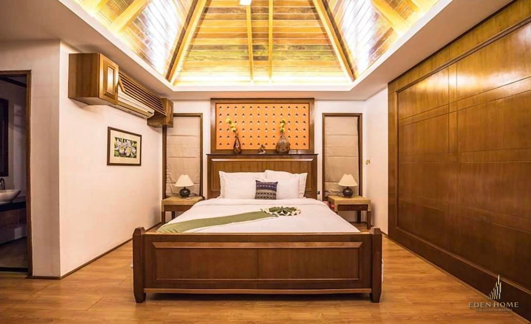 Private Oriental Pool Villa for Rent!!