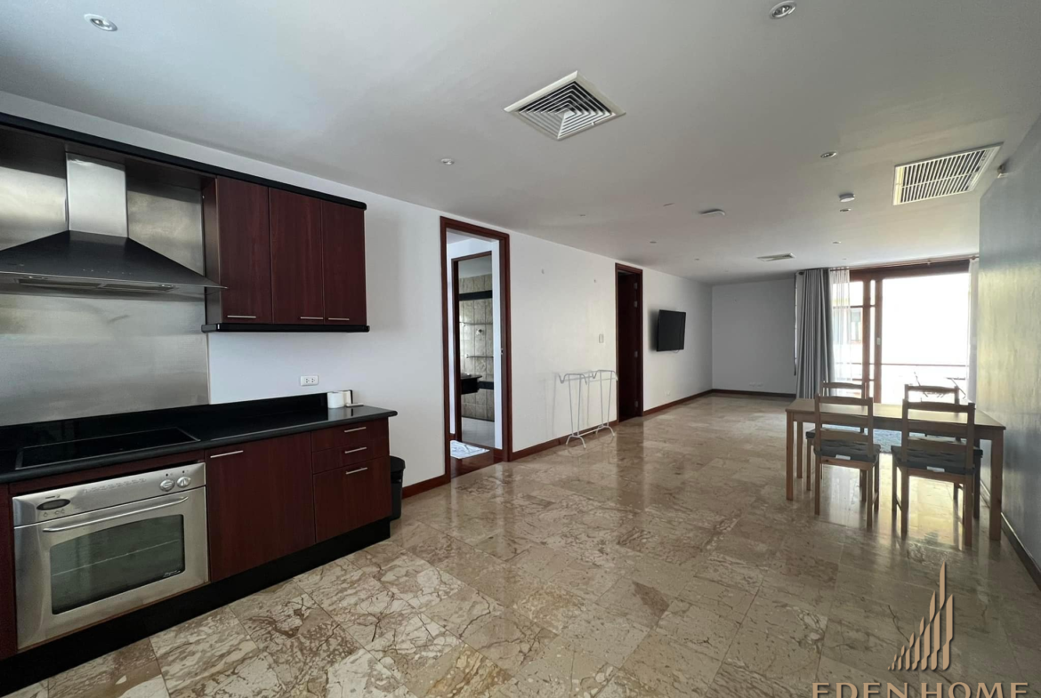 Spacious 2 bedroom Condo in Surin for Rent!!