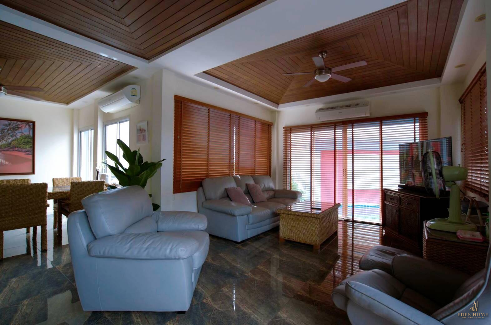 Quick Sale!! villa in Pasak