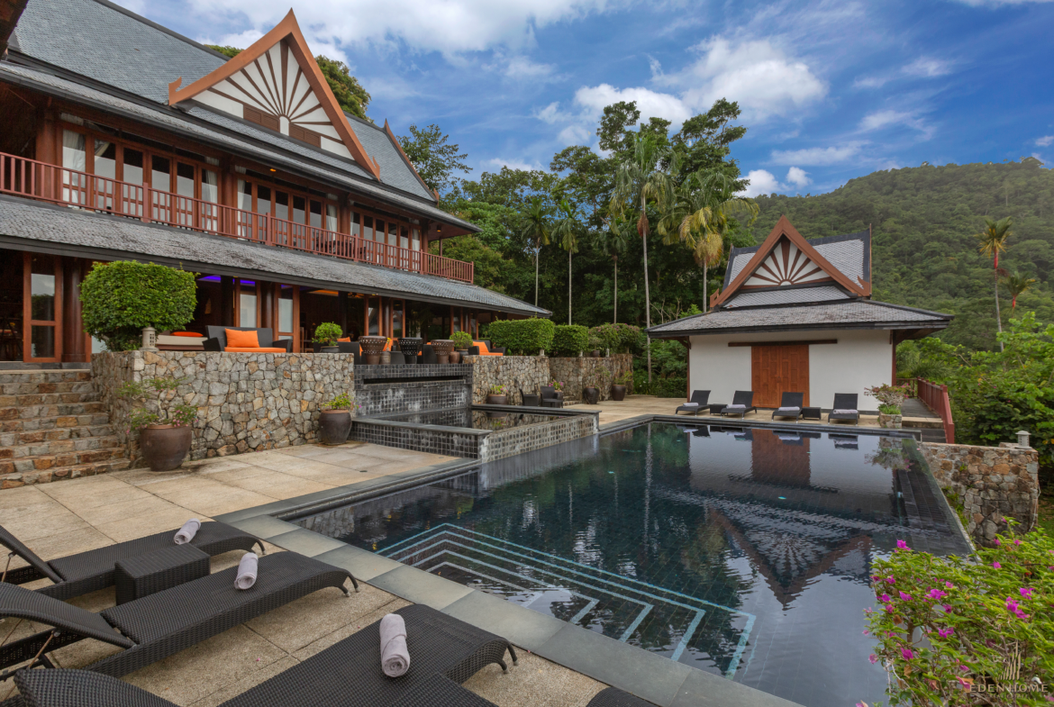 Sale!! Amazing Thai-Style Villa  