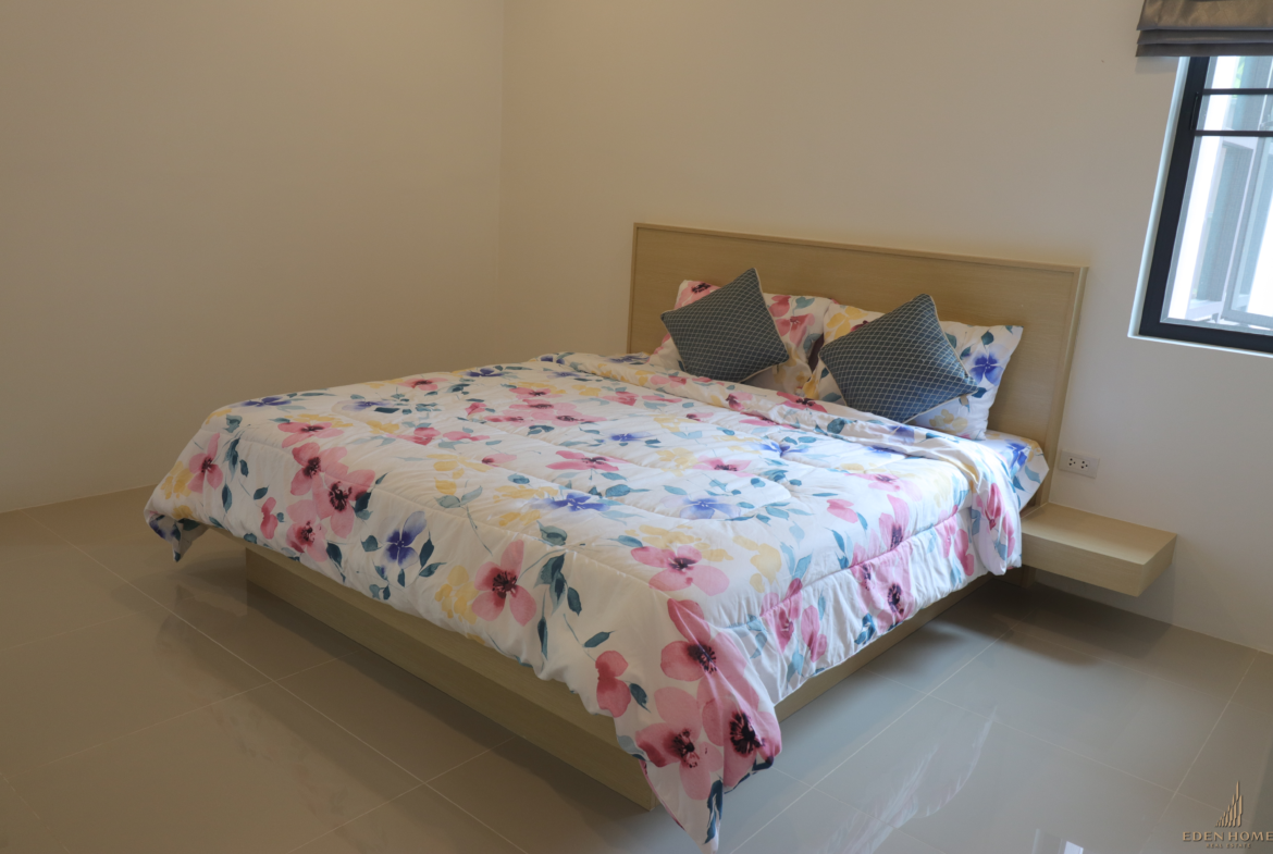 Spacious pool villa for Rent and Sale in Rawai!!