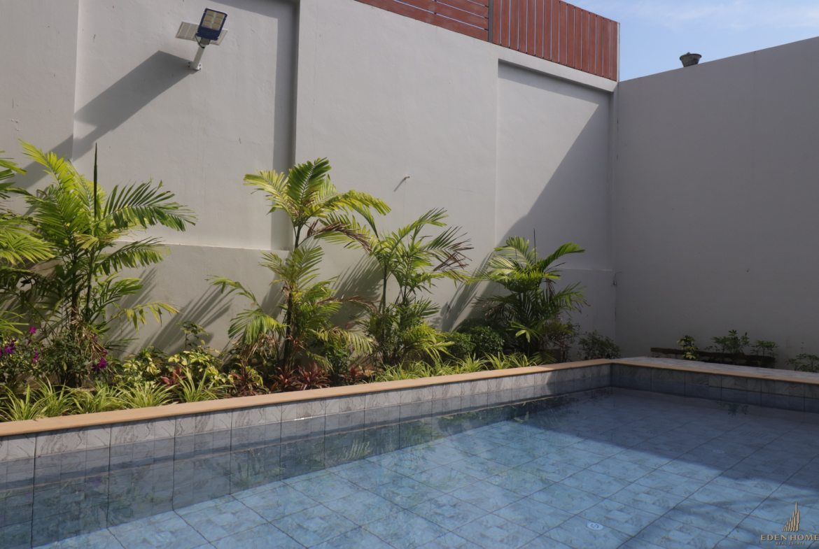 Spacious pool villa for Rent and Sale in Rawai!!