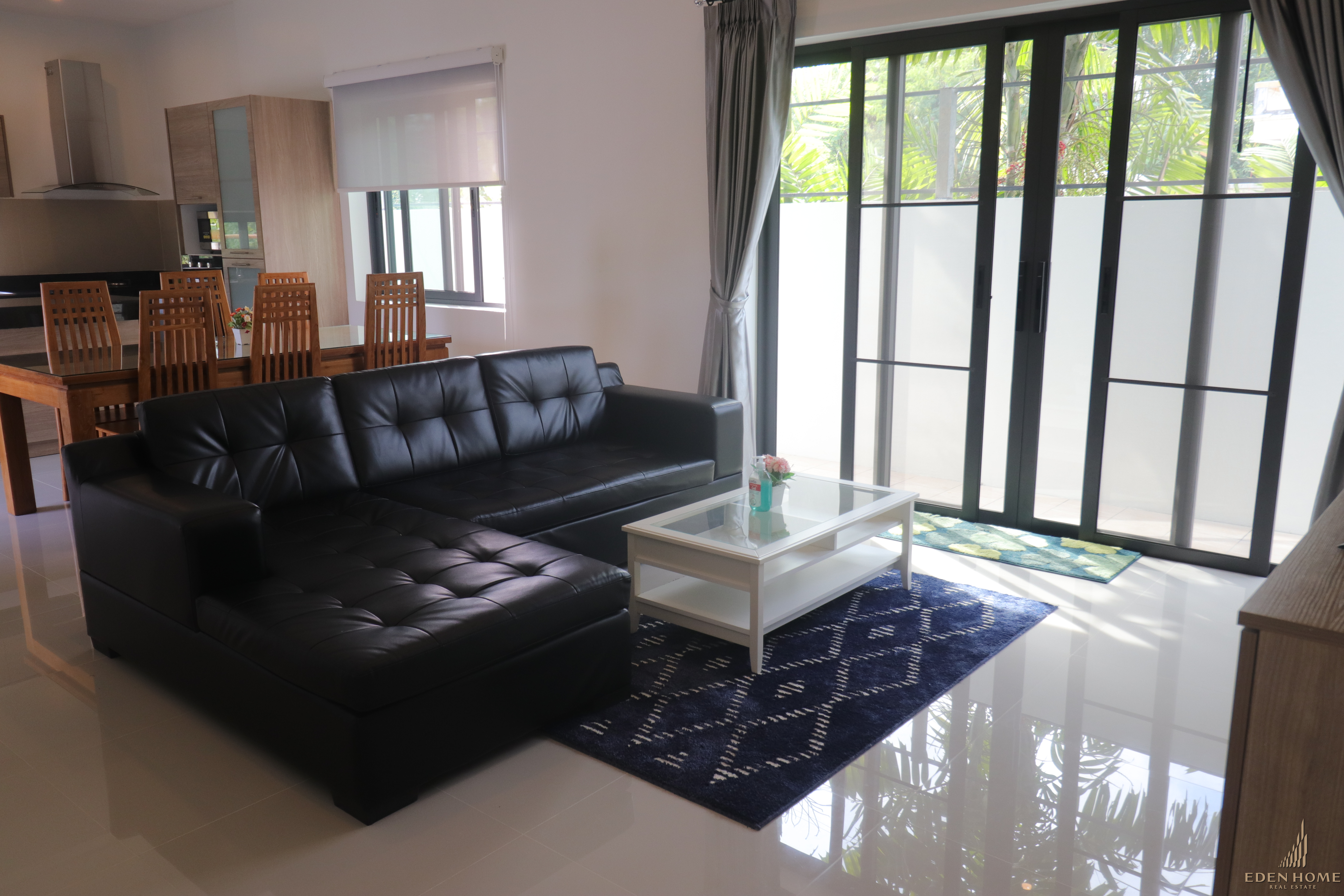 Spacious pool villa for Rent and Sale in Rawai!!