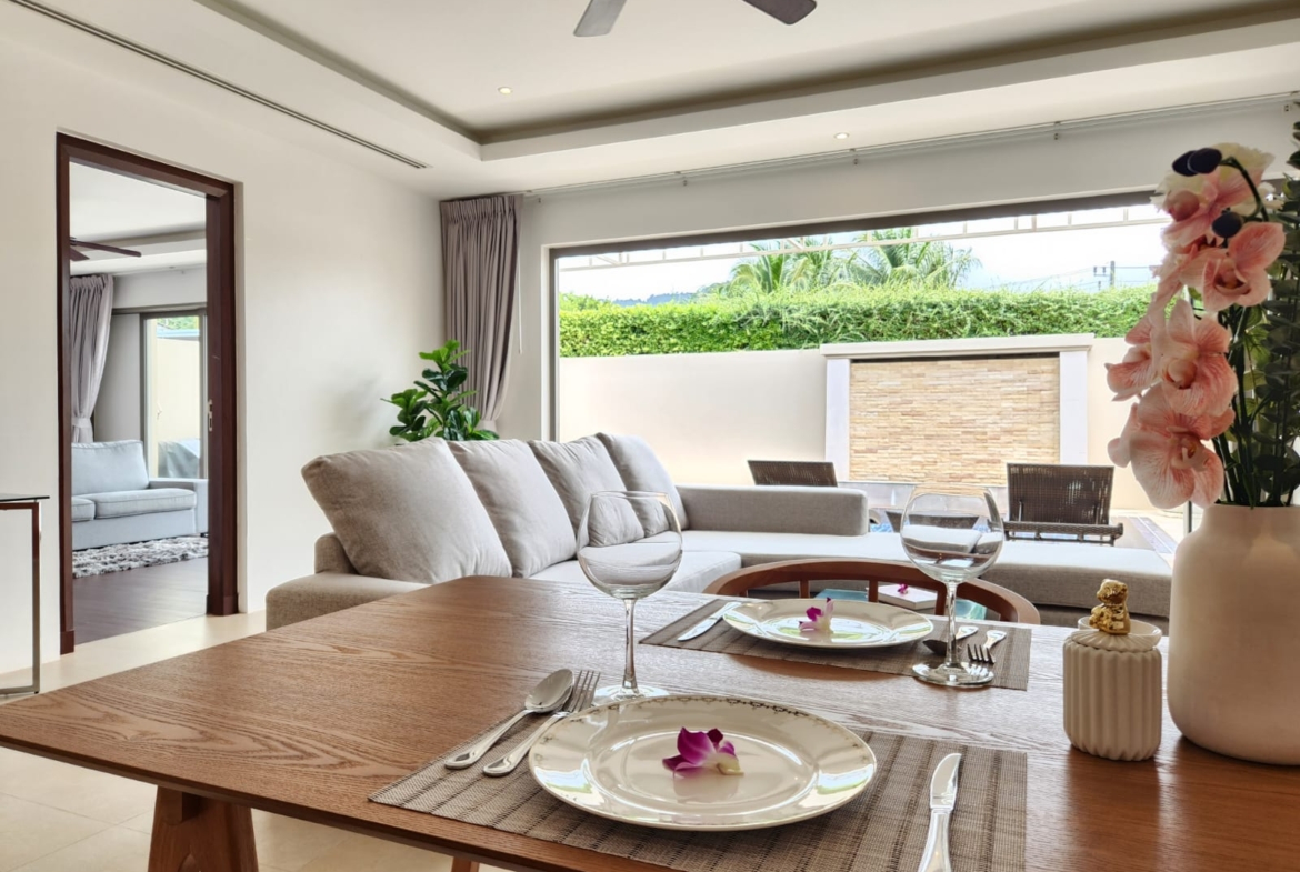 Beautiful Villa in Bangtao for Rent!!
