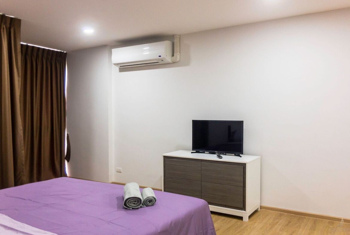 Pristine Condominium in Kata for sale!!