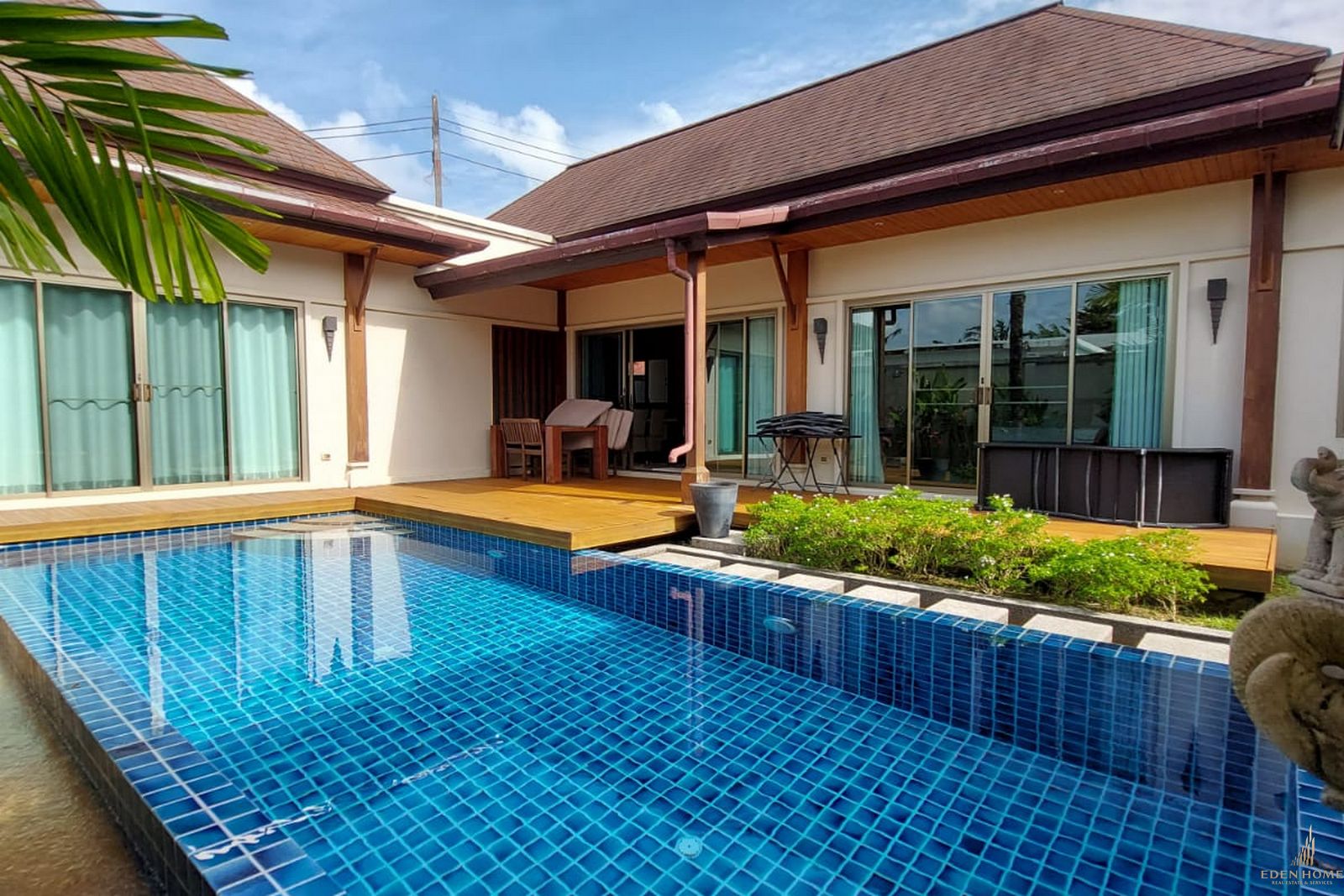 Beautiful Villa in Rawai for rent!!