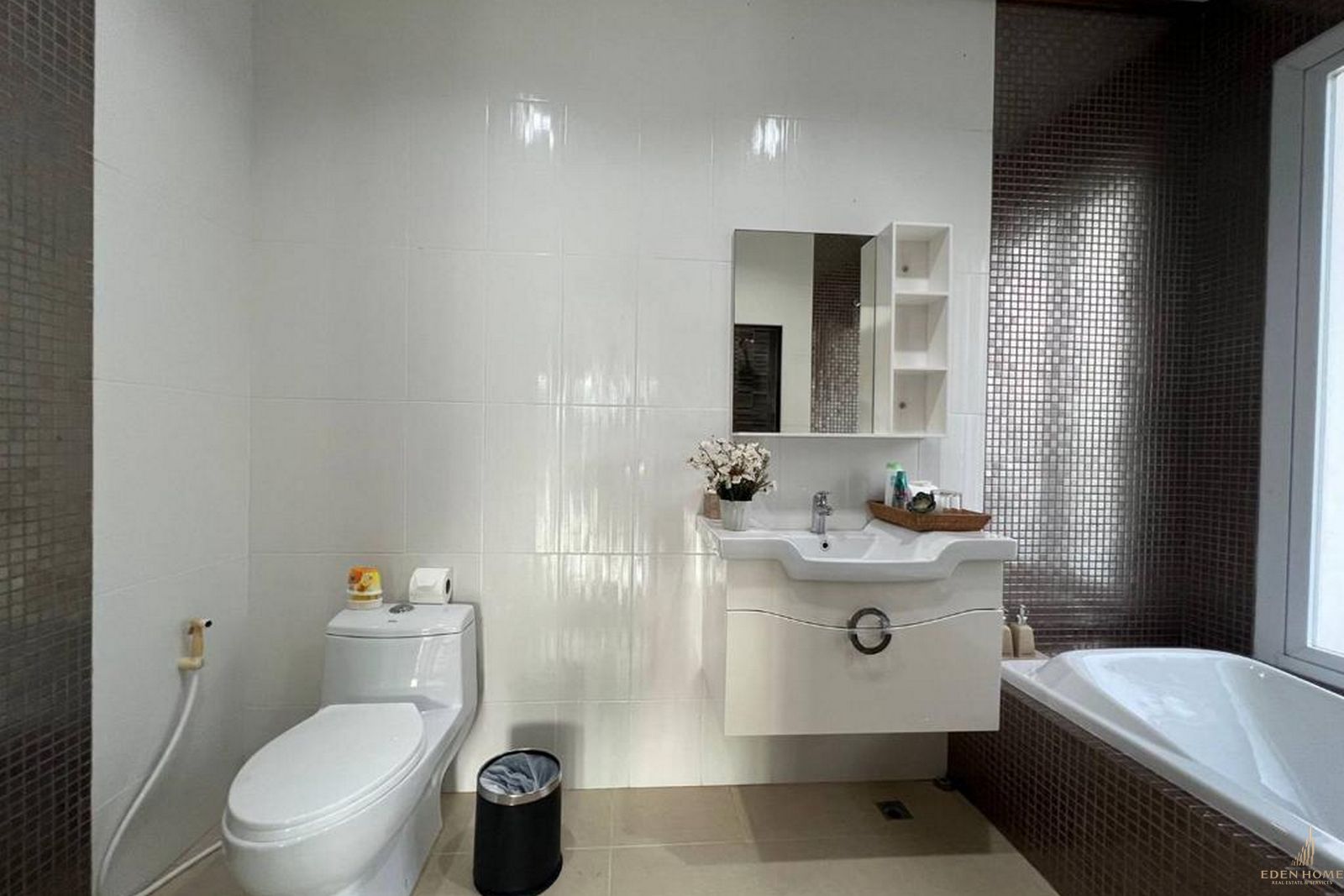 Sanctuary Villa in Kamala for Sale or Rent!!