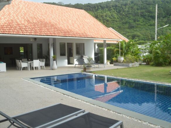 Stunning 3 bedrooms villa for Sale!!