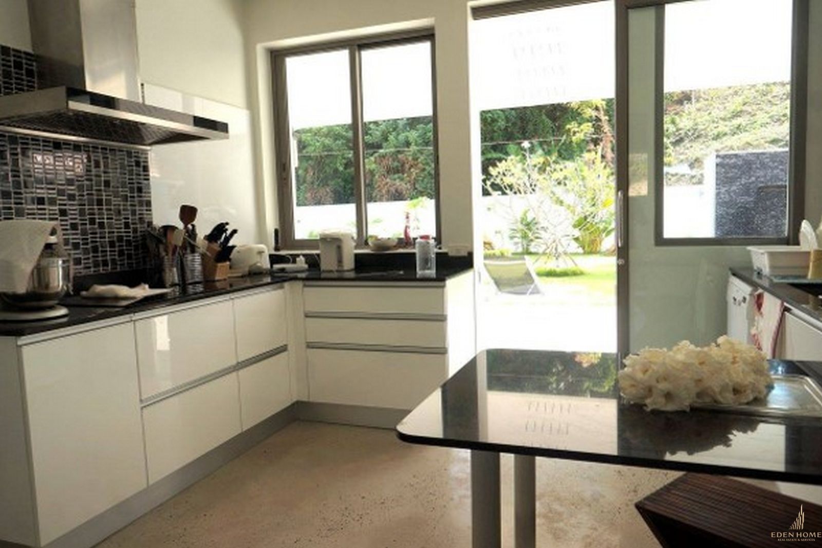 Stunning 3 bedrooms villa for Sale!!