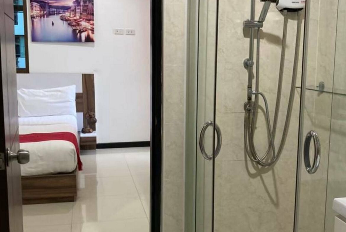 Pristine Condominium in Naiharn for sale!!