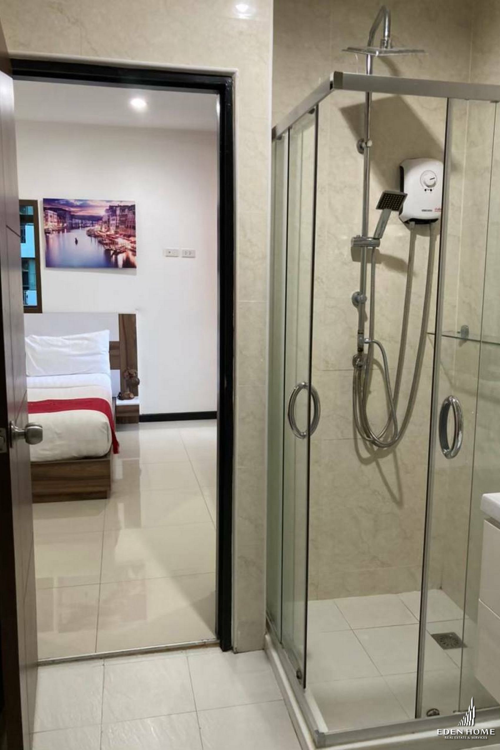 Pristine Condominium in Naiharn for sale!!