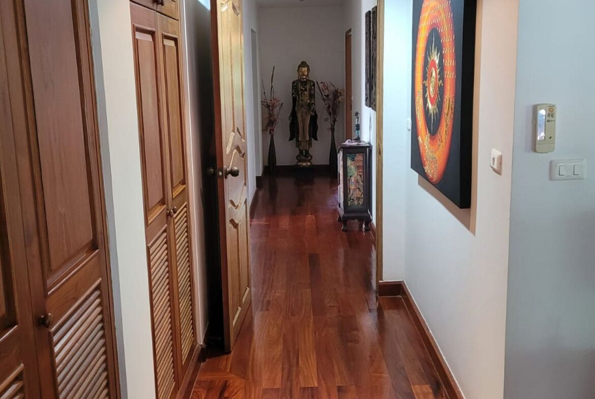 The Penthouse in Surin for Sale !!! A Tropical Lifestyle in the Heart of Surin Beach