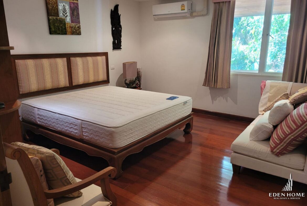The Penthouse in Surin for Sale !!! A Tropical Lifestyle in the Heart of Surin Beach
