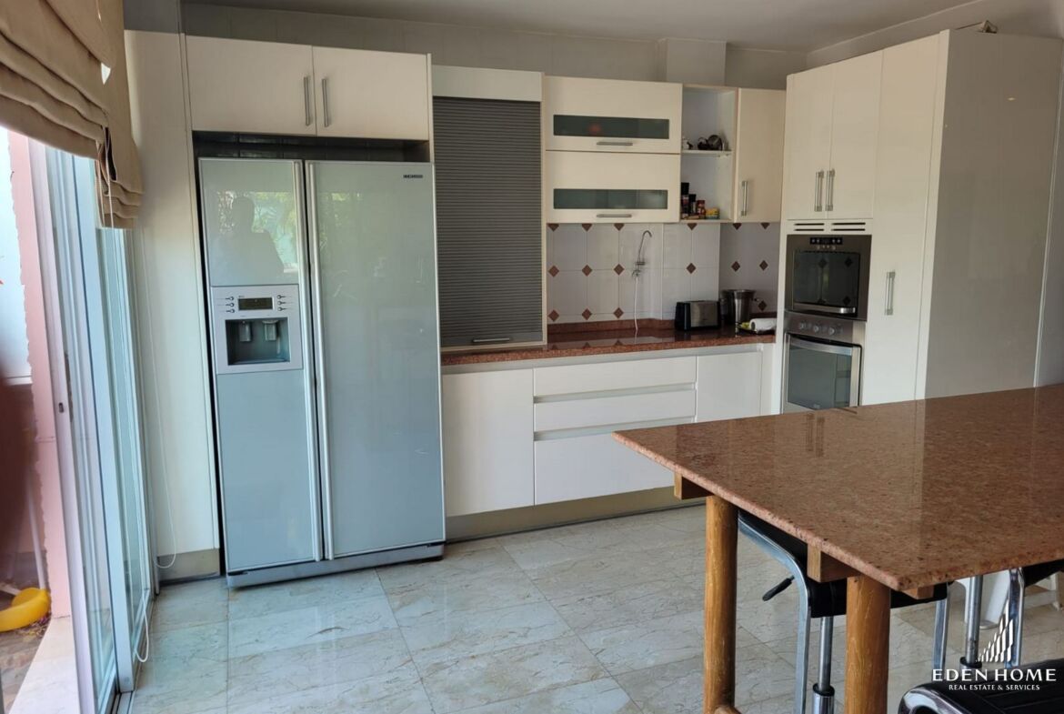 The Penthouse in Surin for Sale !!! A Tropical Lifestyle in the Heart of Surin Beach
