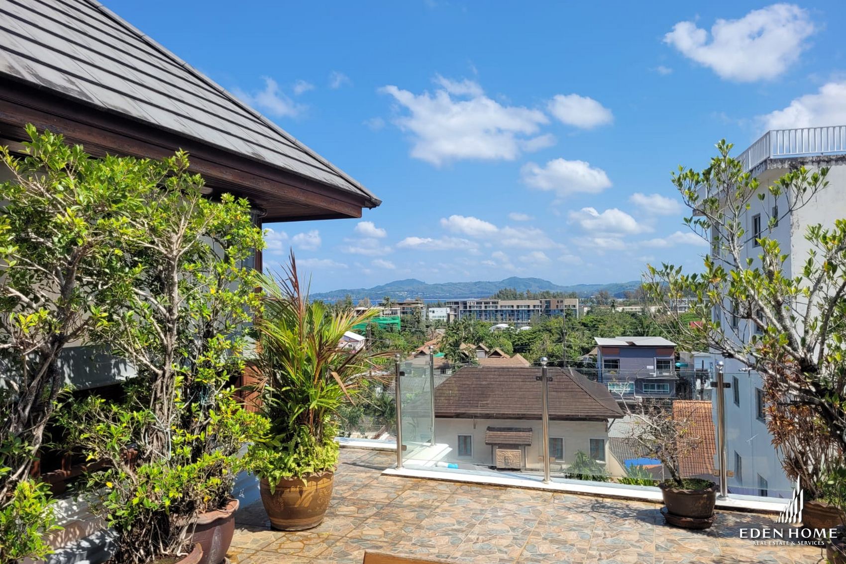 penthouse surin_5 The Penthouse in Surin for Sale !!! A Tropical Lifestyle in the Heart of Surin Beach