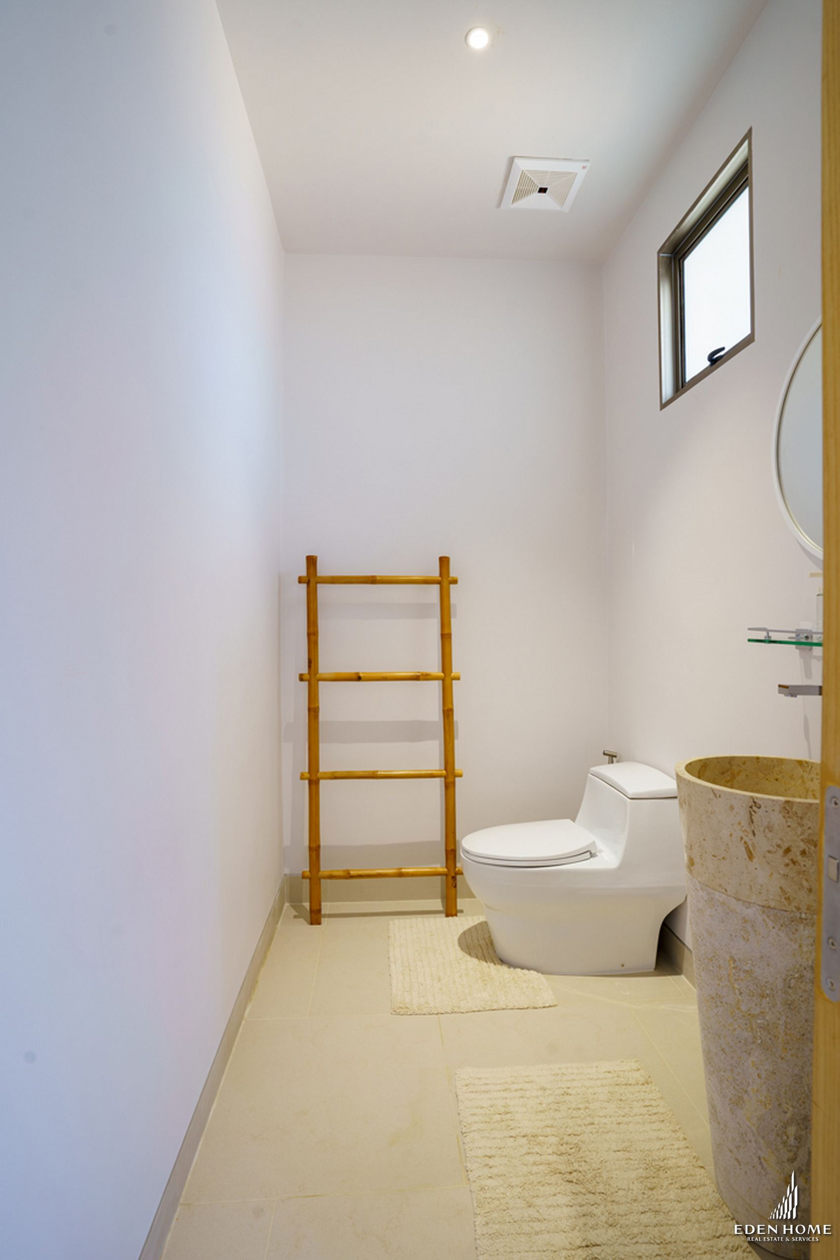 Contemporary villa Available in Bangjo