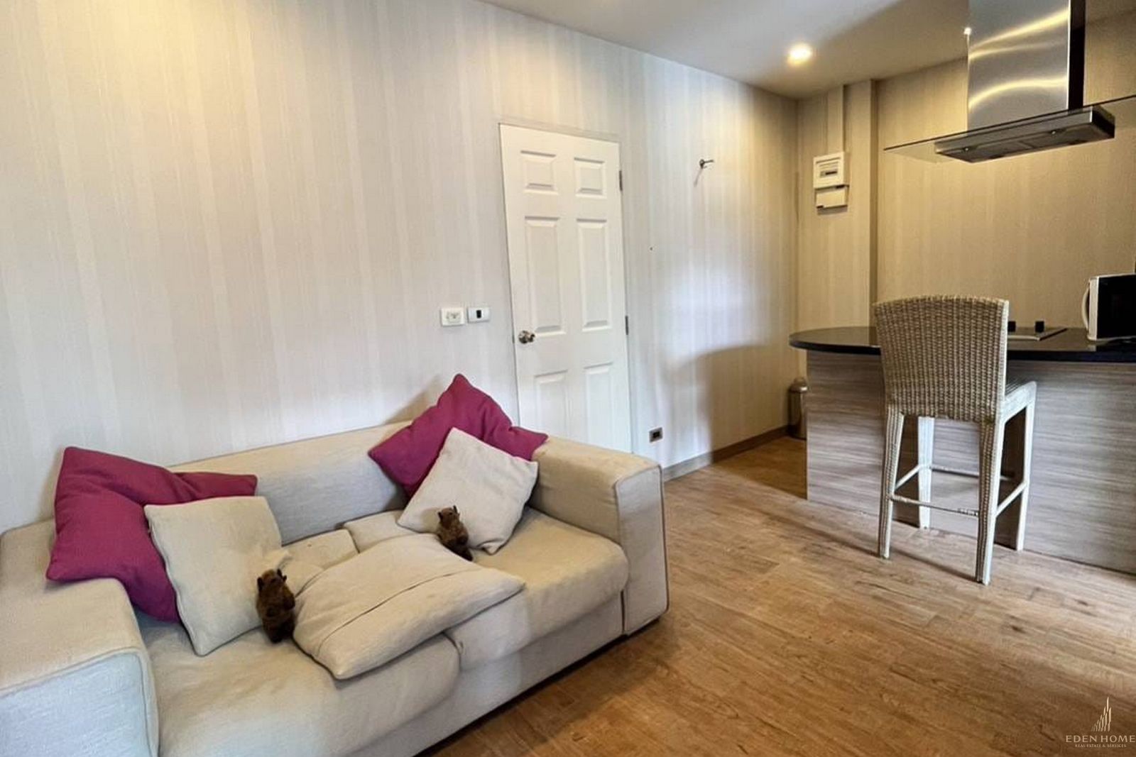 Beautiful 1 Bedroom Condominium for rent in Chalong!!
