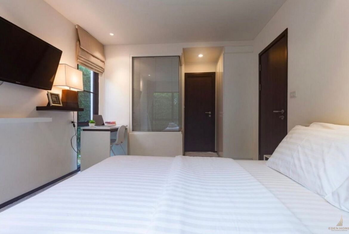 Beautiful Beachfront Condominium for rent!!