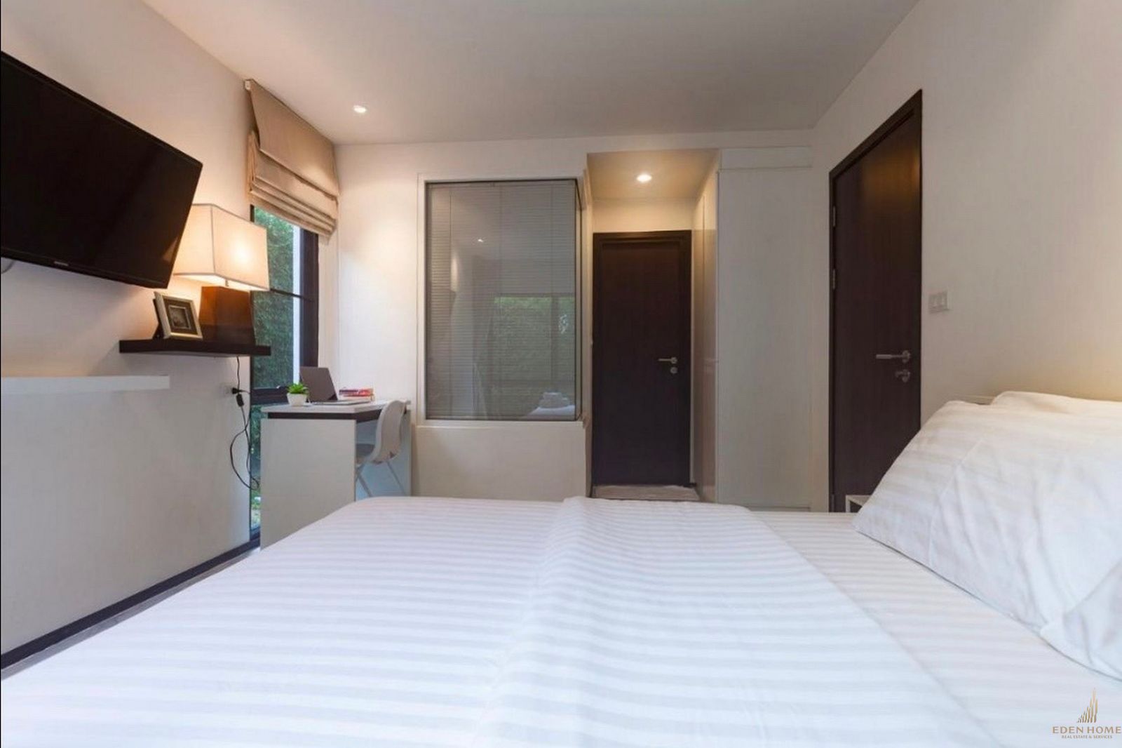 Beautiful Beachfront Condominium for rent!!