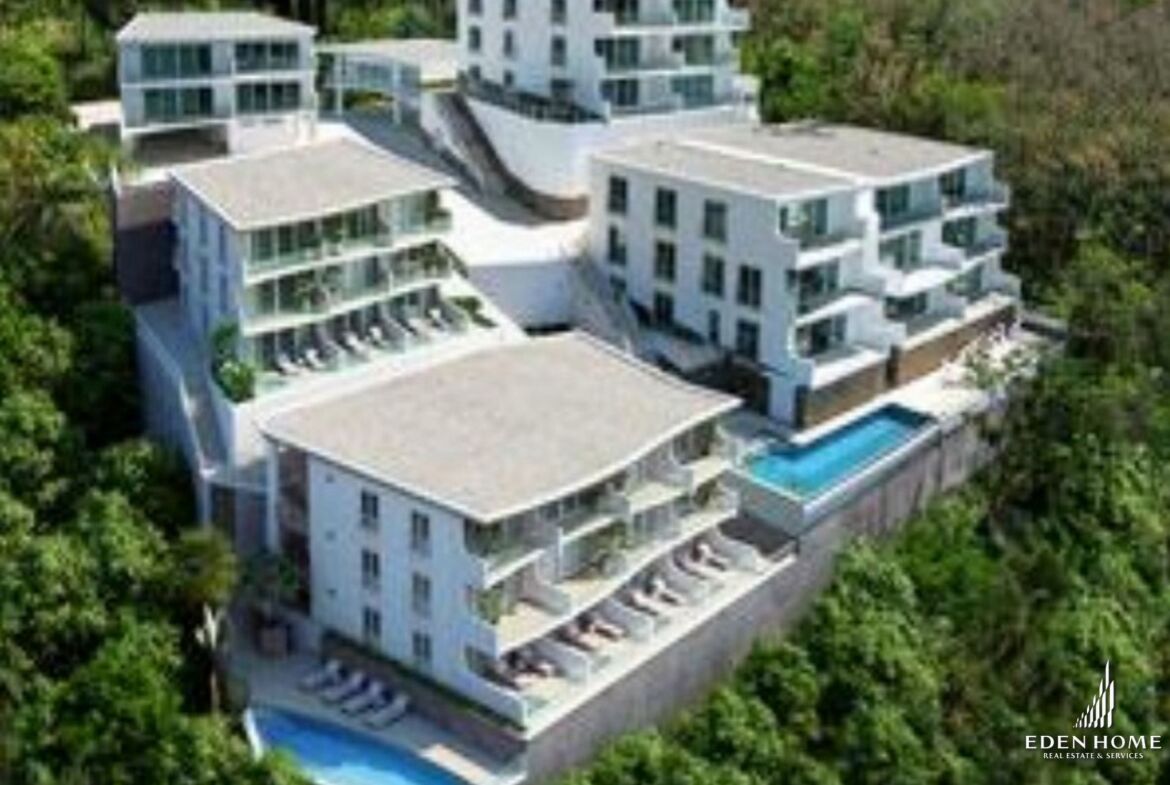 <strong>Spacious Corner One Bedroom Sea View Condo at KATA For SALE !!!</strong>