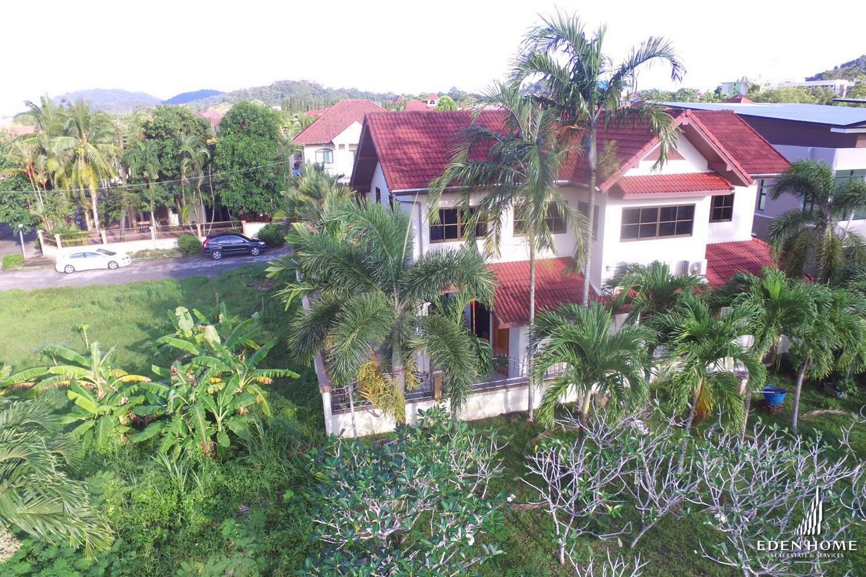 Large cozy house for Sale in Kathu !! 