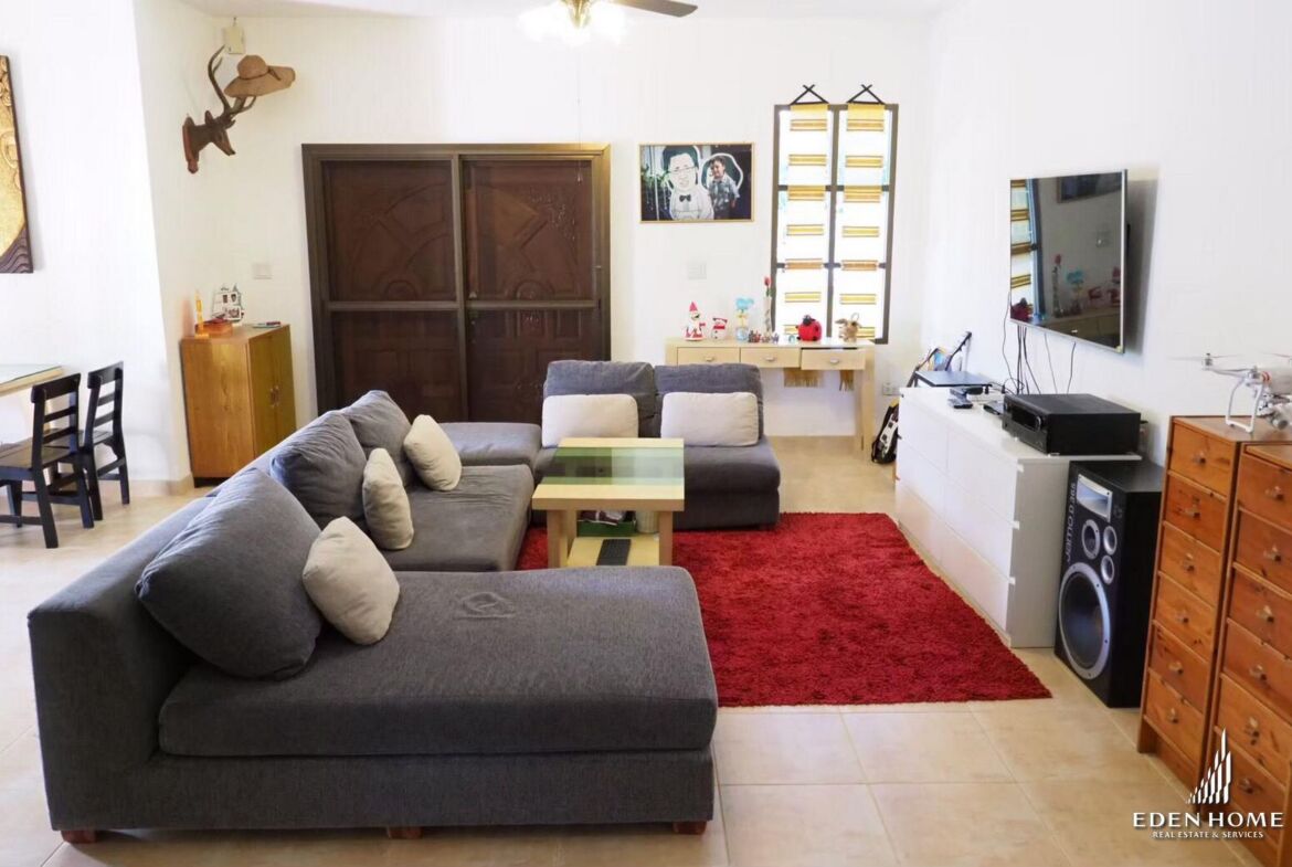 Large cozy house for Sale in Kathu !! 