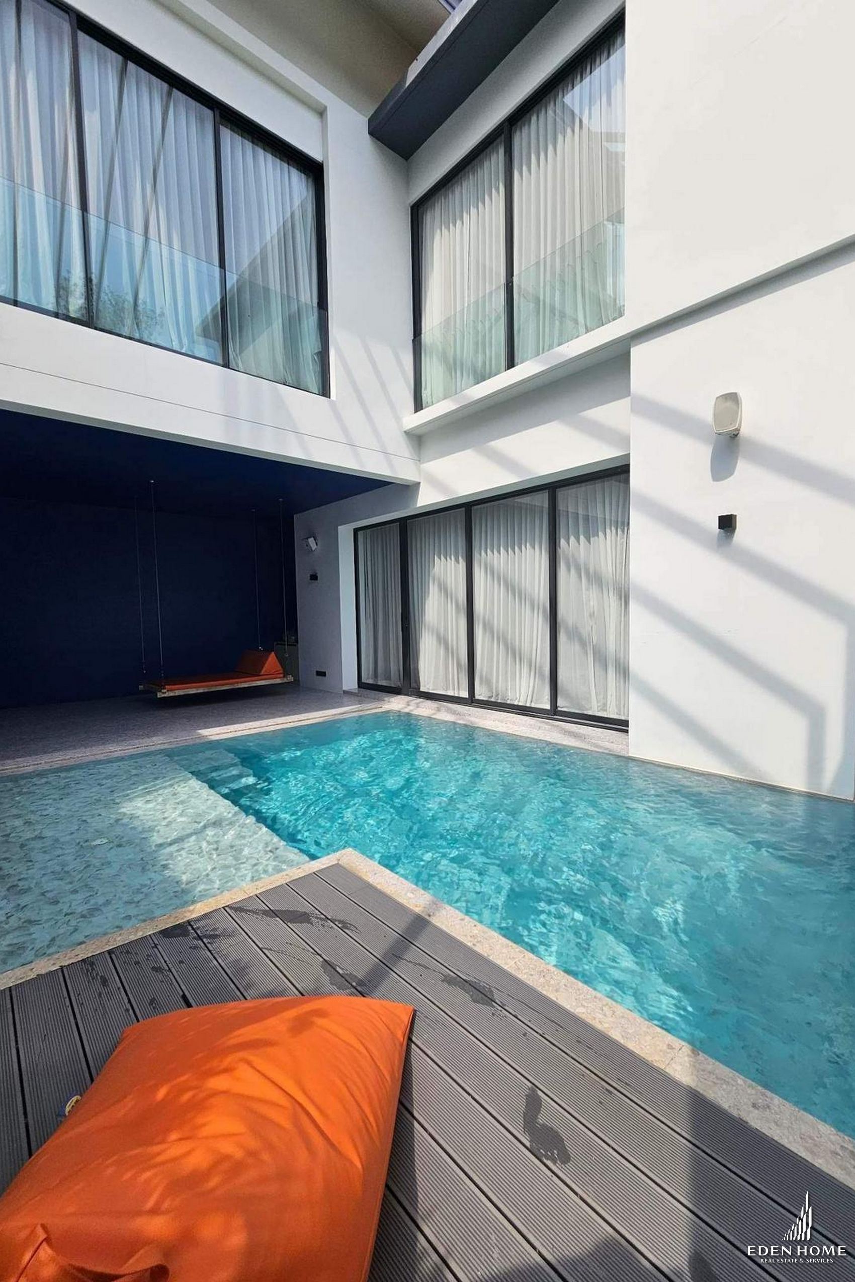 Magnificent Villa in Maikkhao for rent and sale!!!