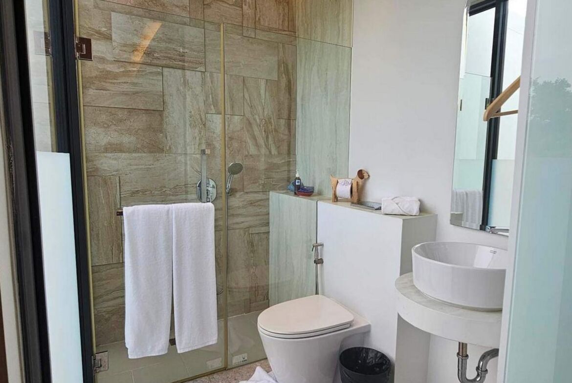 Magnificent Villa in Maikkhao for rent and sale!!!