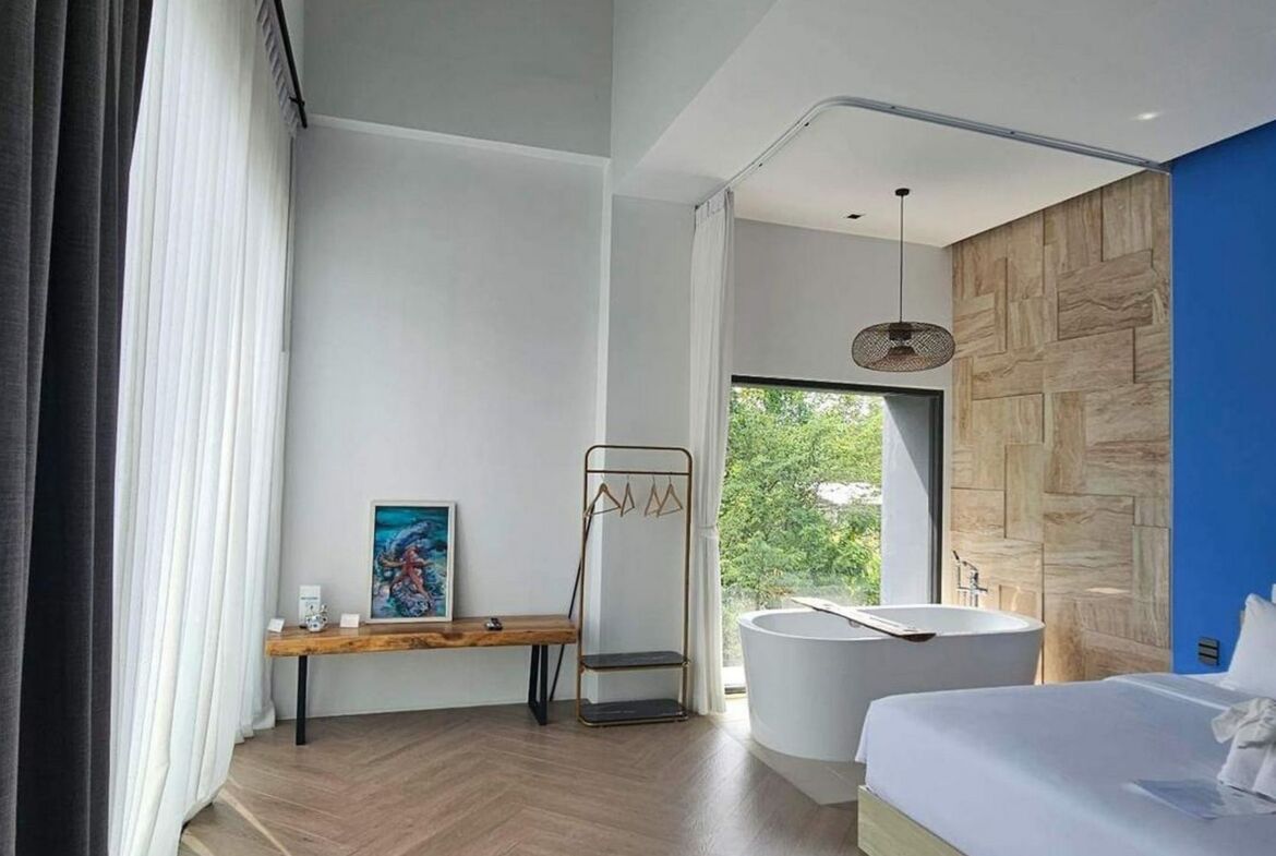 Magnificent Villa in Maikkhao for rent and sale!!!