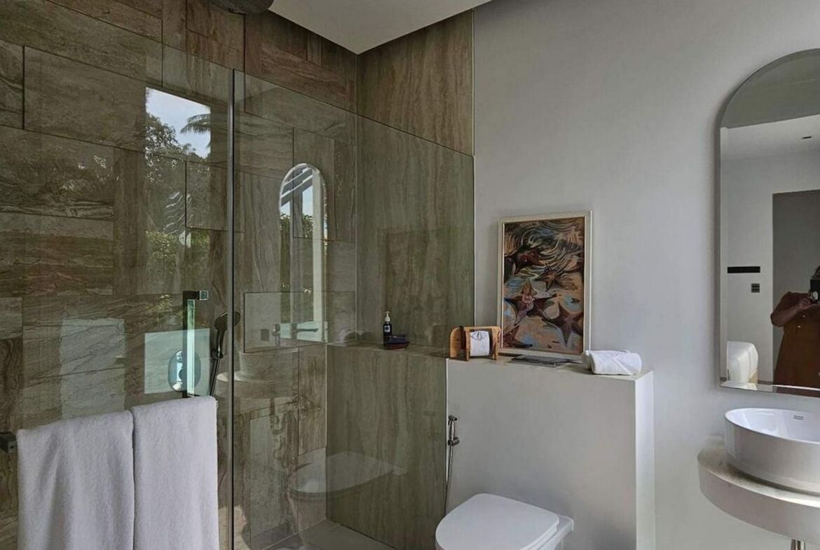 Magnificent Villa in Maikkhao for rent and sale!!!