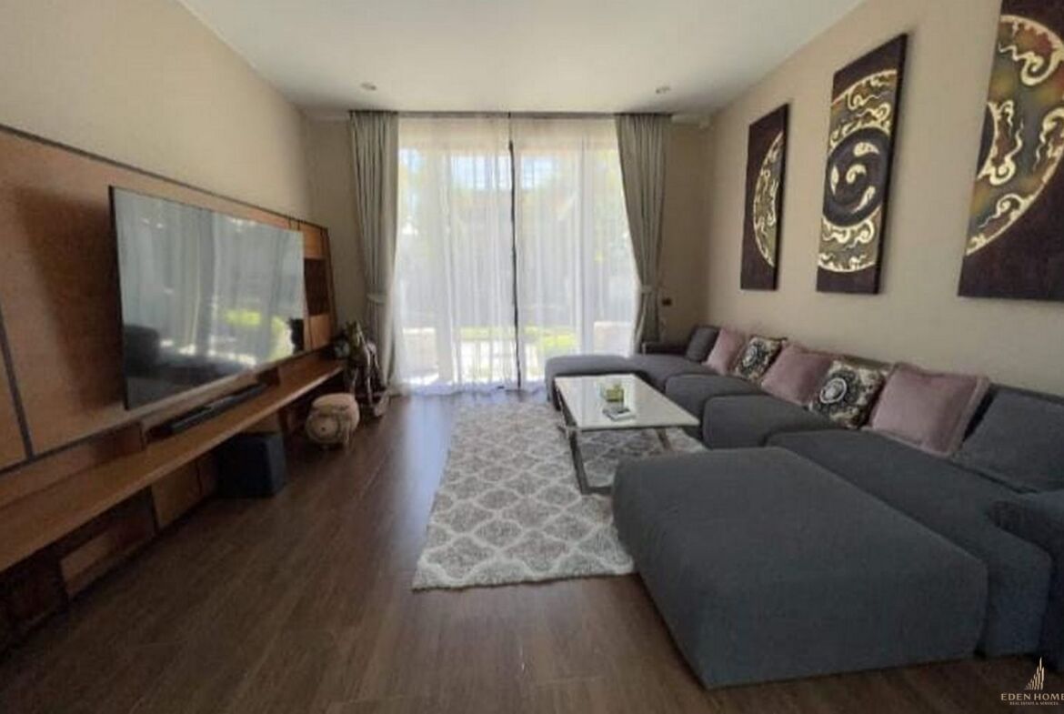 Beautiful Pool Villa in Nai Harn