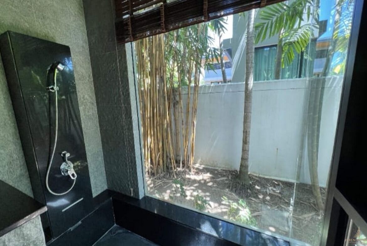 Beautiful Pool Villa in Nai Harn
