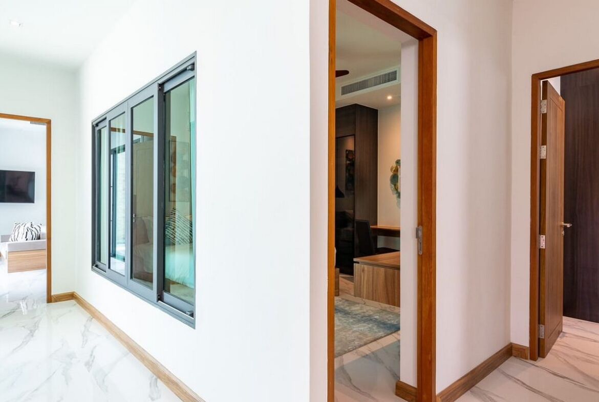 Pristine villa for Sale in Pasak
