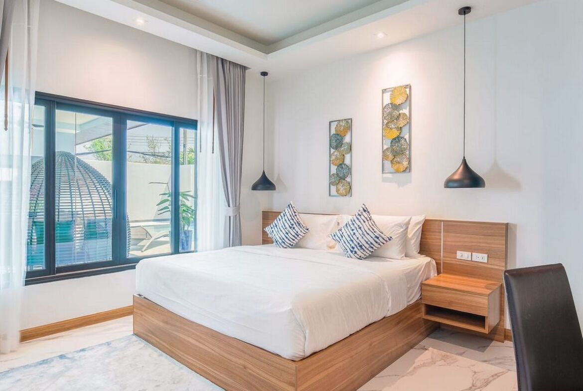 Pristine villa for Sale in Pasak