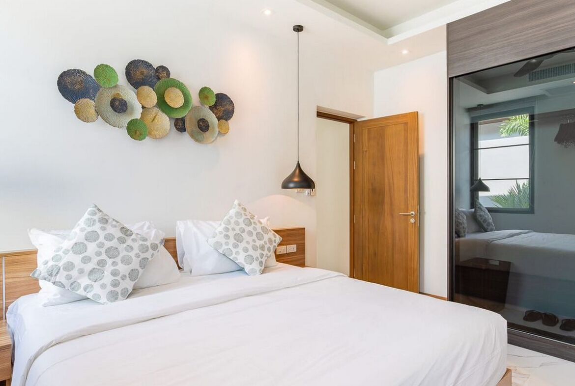 Pristine villa for Sale in Pasak