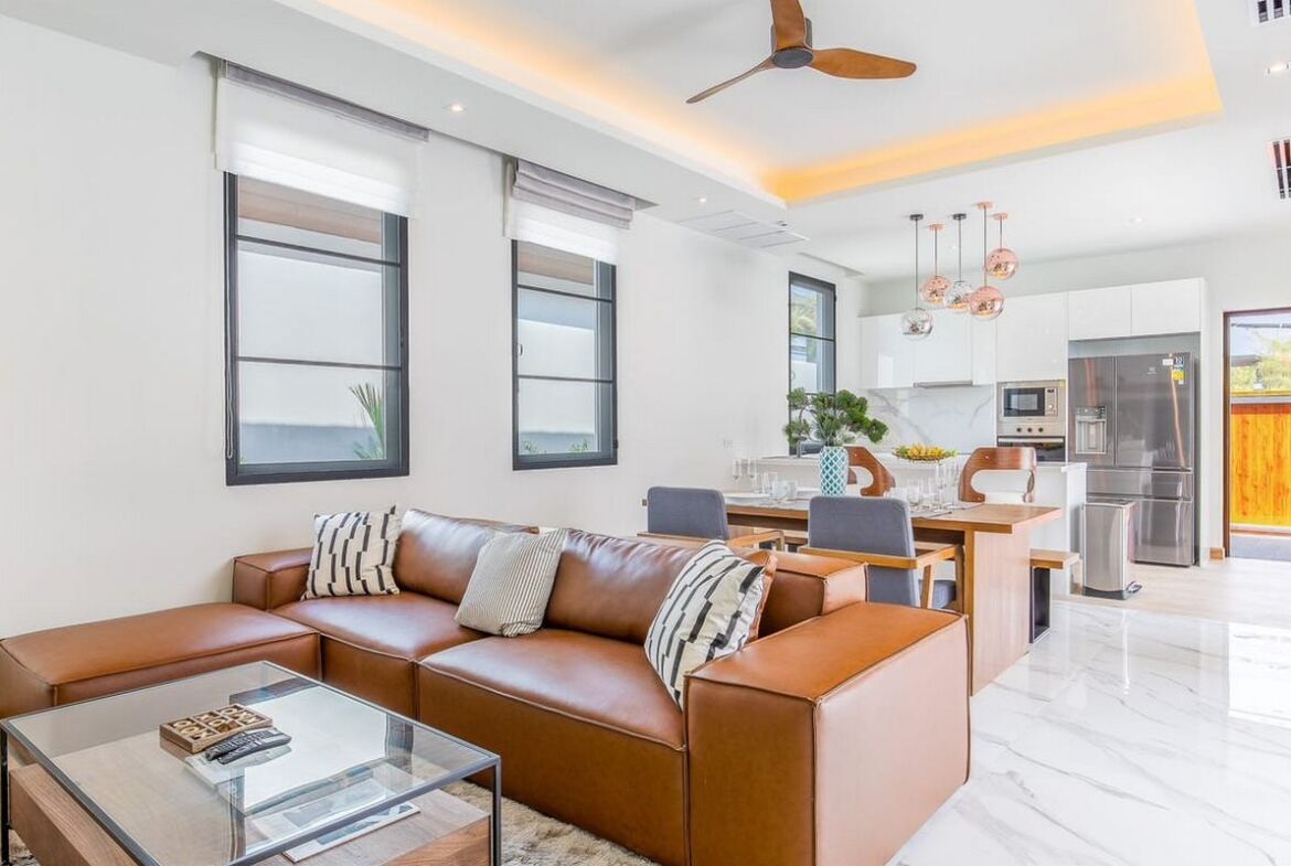 Pristine villa for Sale in Pasak