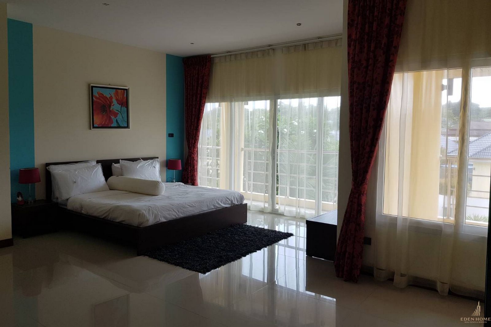 Grand Pool Villa available for rent in Rawai