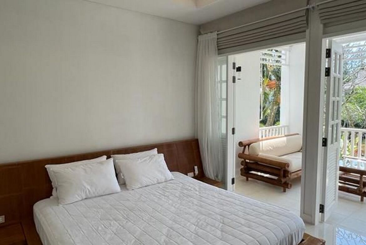 Cozy and Spacious Apartment in Layan Beach